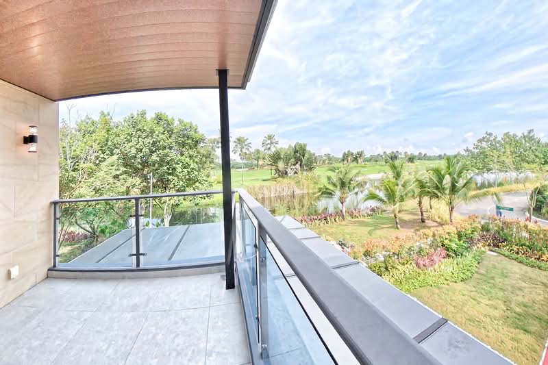 Cluster House for Sale in Forest City (Gelang Patah) - Purple Heng - Balcony - PropertyGuru.com.my