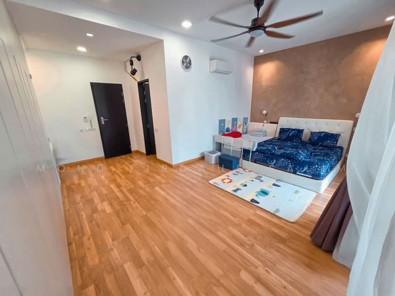 Rumah Kluster untuk Dijual di Eco Majestic (Semenyih) - Mohd Firdaus Salim - Bedroom - PropertyGuru.com.my