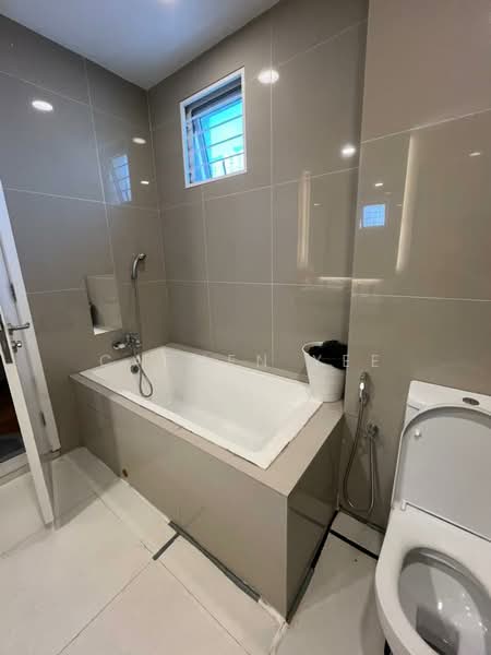 Rumah Teres 3 Tingkat untuk Dijual di Segambut (Kuala Lumpur) - Carmen Yee - Bathroom - PropertyGuru.com.my