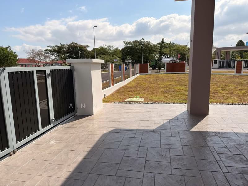 Semi-Detached House for Sale in Bandar Uda Utama (Johor Bahru) - Annie Chai - Exterior - PropertyGuru.com.my