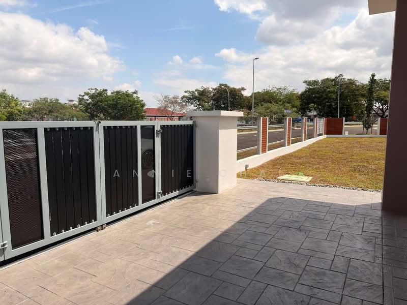 Semi-Detached House for Sale in Bandar Uda Utama (Johor Bahru) - Annie Chai - Exterior - PropertyGuru.com.my