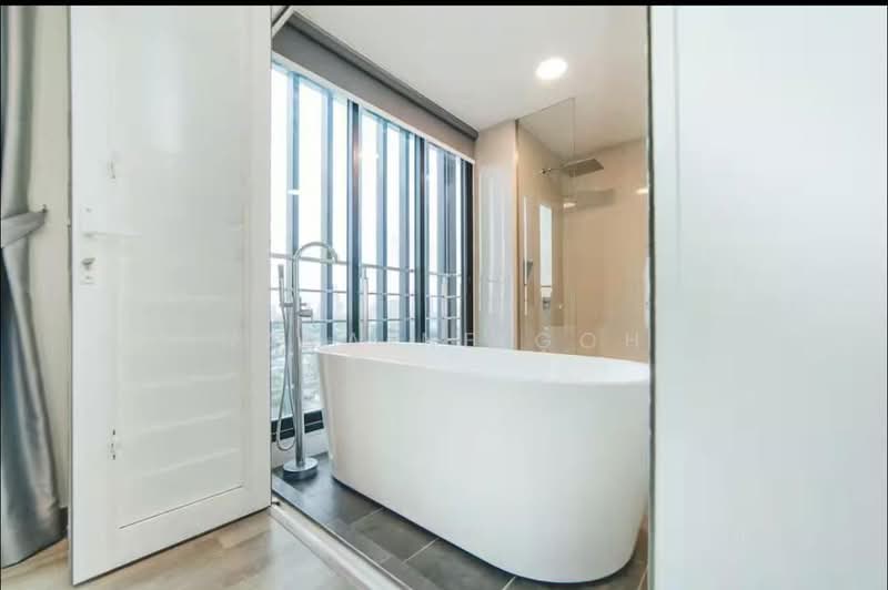 Servis Apartment untuk Disewa di Southkey Mosaic - Nataine Goh - Bathroom - PropertyGuru.com.my
