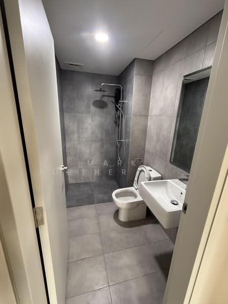 Kediaman Servis untuk Dijual di Teja @ Subang Jaya City Centre (SJCC) - Mark Aurther Francis - Bathroom - PropertyGuru.com.my