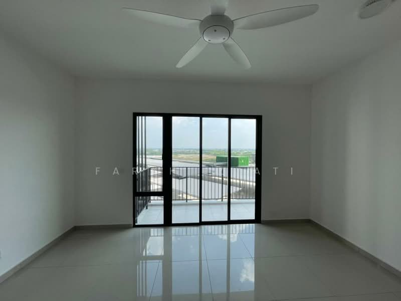 Servis Apartment untuk Disewa di Duduk Se.Ruang @ Eco Sanctuary - Farah Izzati - Balcony - PropertyGuru.com.my
