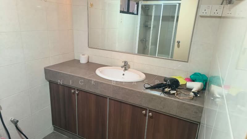 Condominium for Sale at Puncak Prima - Nick Biaspal - Master Bathroom - PropertyGuru.com.my