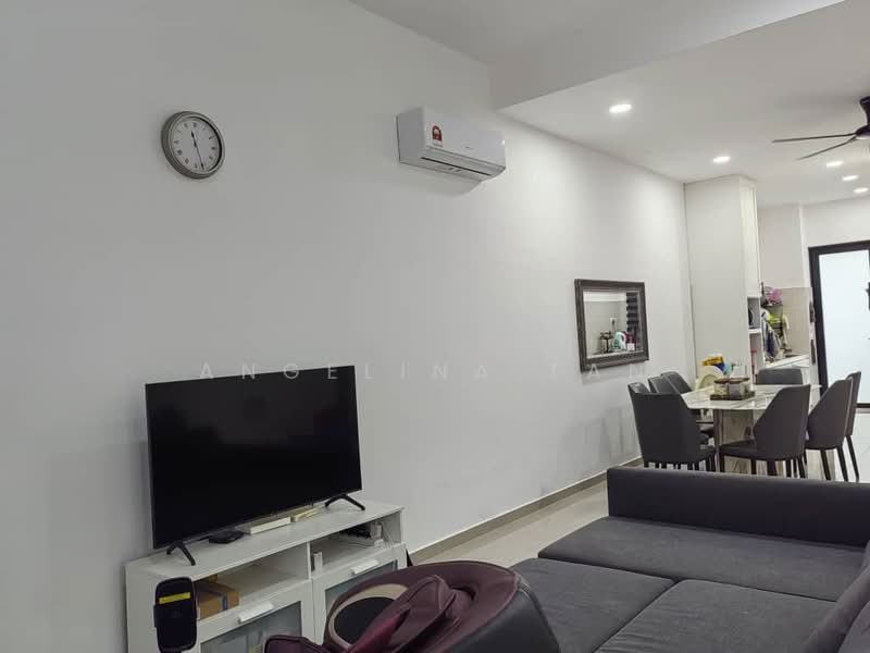 2-storey Terraced House for Rent in Iskandar Puteri (Nusajaya) (Johor) - Angelina Tan - Living Room - PropertyGuru.com.my