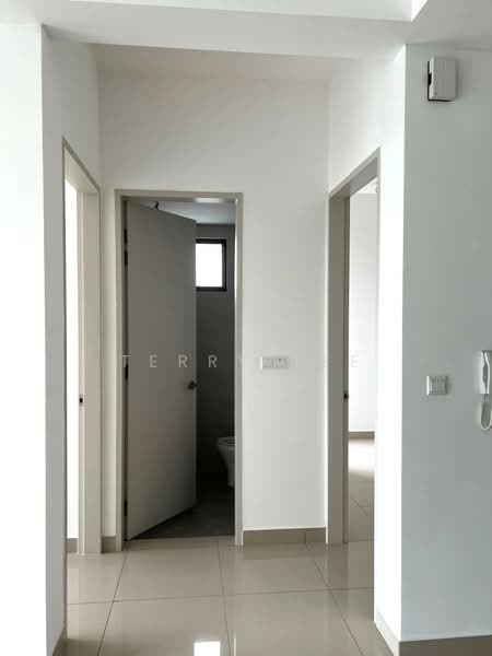 Servis Apartment untuk Dijual di Citizen 2 - Terry Yee - Corridor - PropertyGuru.com.my