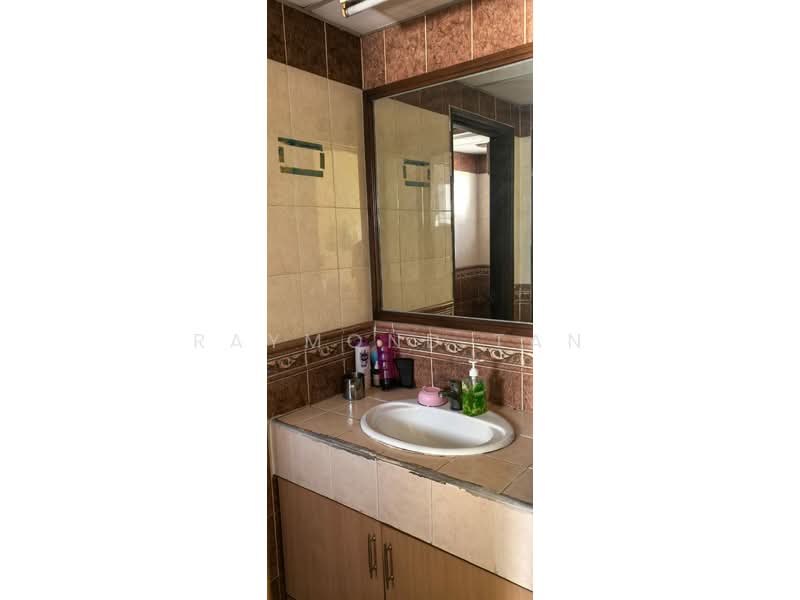 Pejabat untuk Dijual di Petaling Jaya (Selangor) - Raymond Tan - Bathroom - PropertyGuru.com.my