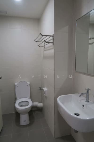 Condominium for Rent at Elit Heights @ Bayan City - Alvin Sim - Bathroom - PropertyGuru.com.my