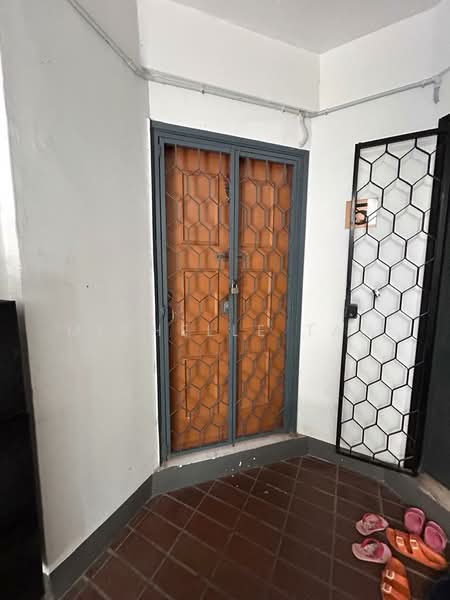 Condominium for Sale at Sri Ledang - Michelle Tan - Entrance - PropertyGuru.com.my