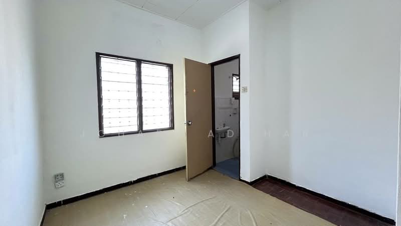 Rumah Teres 2 Tingkat untuk Dijual di Bukit Beruntung (Selangor) - Johary Adzhar - Interior - PropertyGuru.com.my