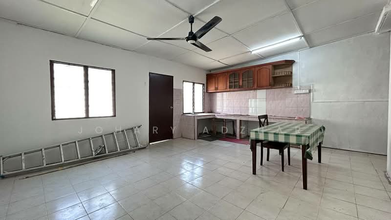 Rumah Teres 2 Tingkat untuk Dijual di Bukit Beruntung (Selangor) - Johary Adzhar - Kitchen - PropertyGuru.com.my
