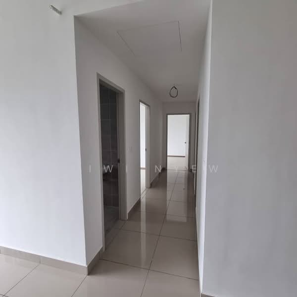 Servis Apartment untuk Dijual di M Oscar - Kiwi Nyew - Corridor - PropertyGuru.com.my