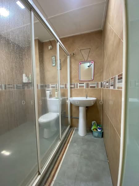 Townhouse for Rent in Bukit Jalil (Kuala Lumpur) - Desmond Low - Bathroom - PropertyGuru.com.my