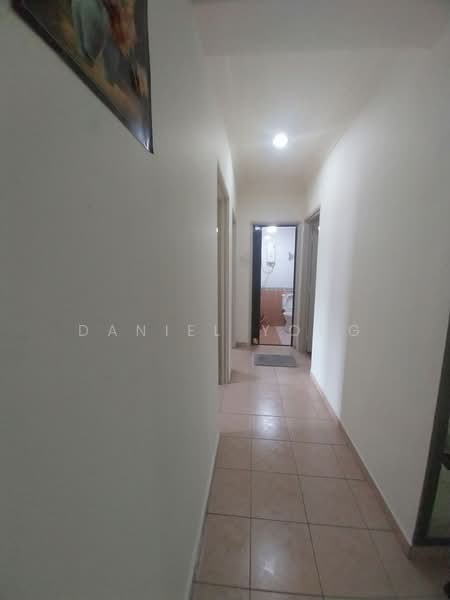 Apartment for Sale at Putri Ria Apartment - Daniel Yong - Corridor - PropertyGuru.com.my