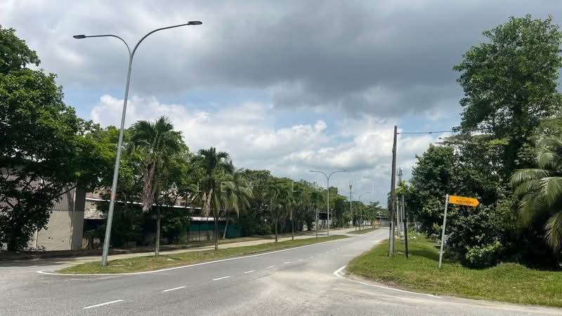 Factory for Rent in Taman Desa Cemerlang (Ulu Tiram) - Alex Looi - Exterior - PropertyGuru.com.my