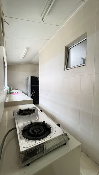 2-storey Terraced House for Sale in Desa Coalfields (Sungai Buloh) - Racheel Chang - Kitchen - PropertyGuru.com.my