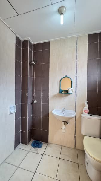 2-storey Terraced House for Sale in Desa Coalfields (Sungai Buloh) - Racheel Chang - Bathroom - PropertyGuru.com.my