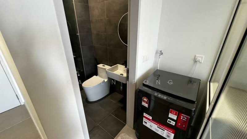 Service Residence for Rent at The Mate @ Damansara Jaya - Karen Pong - Bathroom - PropertyGuru.com.my