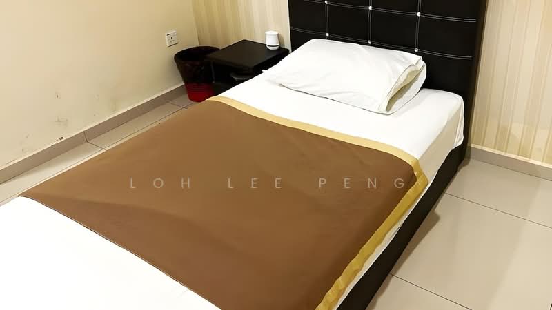 Kedai / Pejabat untuk Dijual di Taman Sri Kulai Baru 2 (Kulai) - Loh Lee Peng - Bedroom - PropertyGuru.com.my