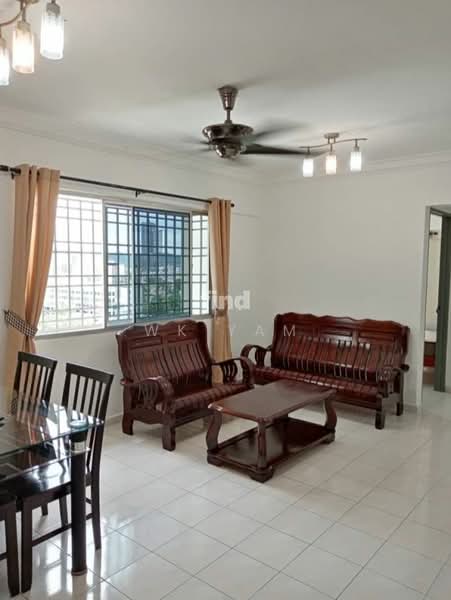 Rumah Flat untuk Disewa di Taman Pekaka - WK Yam - Living Room - PropertyGuru.com.my