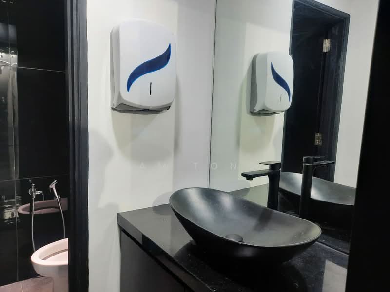 Office for Rent in Petaling Jaya (Selangor) - Kam Tong - Bathroom - PropertyGuru.com.my