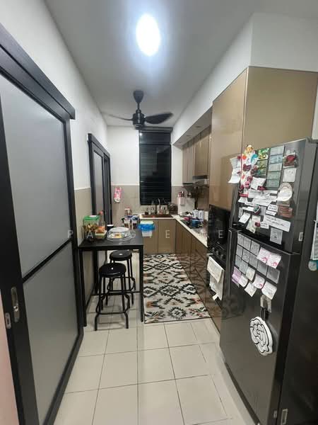 2-storey Terraced House for Sale in Bandar Seri Alam (Masai) - Paggie Tee - Kitchen - PropertyGuru.com.my
