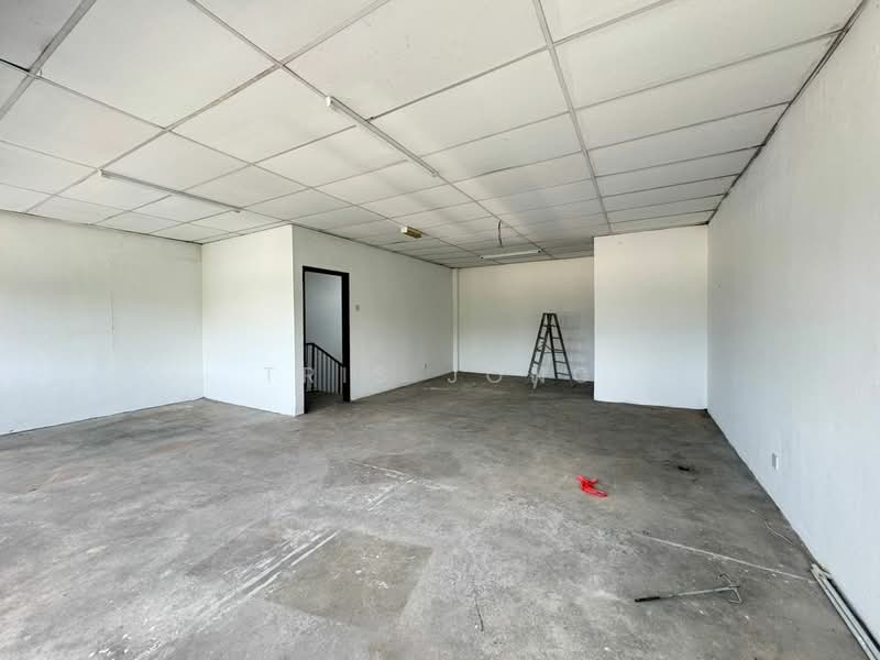 Warehouse for Rent in Bukit Beruntung (Serendah) - Tris Jong - Interior - PropertyGuru.com.my