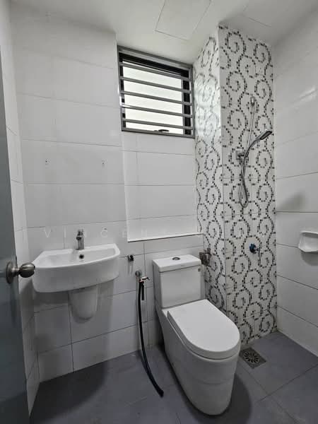 Servis Apartment untuk Dijual di Citywoods - Vincent Chan - Bathroom - PropertyGuru.com.my
