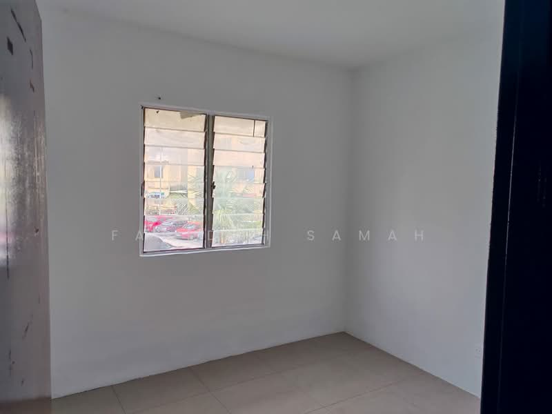 Apartment for Sale at Pangsapuri Seri Indah - Faridah Samah - Interior - PropertyGuru.com.my