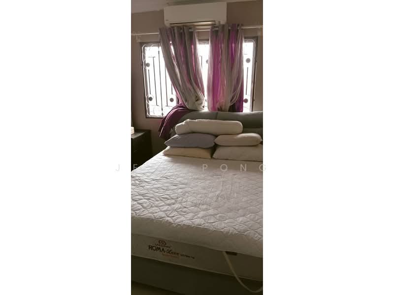 Kondominium untuk Dijual di Sri Suajaya Condominium - Jean Pong - Bedroom - PropertyGuru.com.my