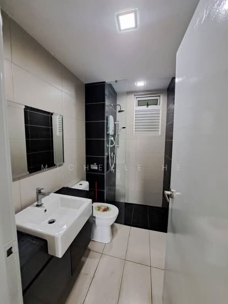 Servis Apartment untuk Disewa di Tropez Residences - Michelle He - Bathroom - PropertyGuru.com.my