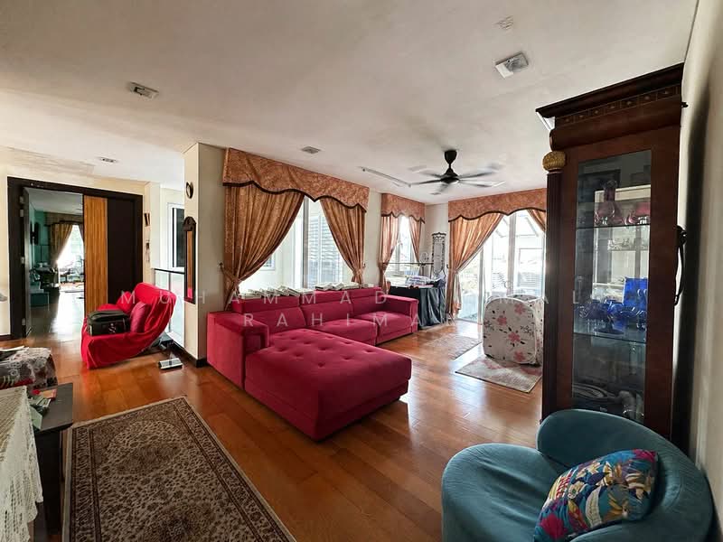 Bungalow for Sale in Bukit Jelutong (Shah Alam) - Muhammad Iqmal Rahiman - Living Room - PropertyGuru.com.my