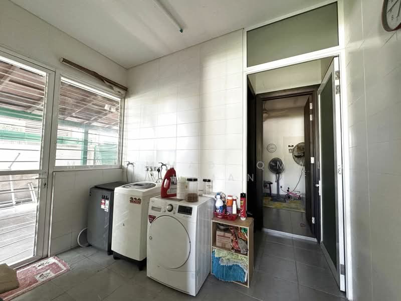 Bungalow for Sale in Bukit Jelutong (Shah Alam) - Muhammad Iqmal Rahiman - Interior - PropertyGuru.com.my