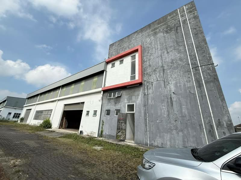 Detached Factory for Rent in Pusat Perindustrian Tanjung Pelepas (Gelang Patah) - Luis Lim - Exterior - PropertyGuru.com.my