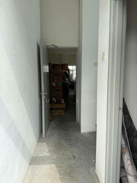 Detached Factory for Rent in Pusat Perindustrian Tanjung Pelepas (Gelang Patah) - Luis Lim - Interior - PropertyGuru.com.my