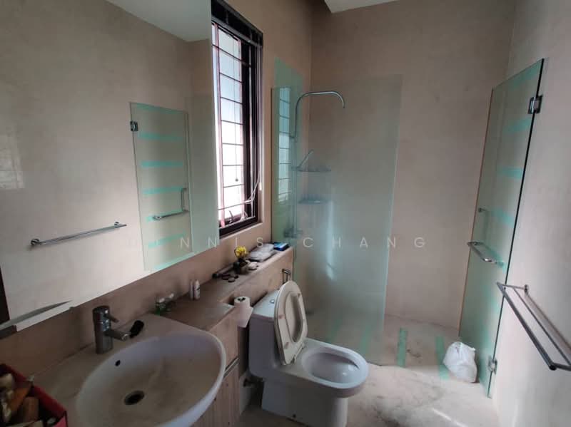 2-storey Terraced House for Sale in SS 23, Taman Sea (Petaling Jaya) - Dennis Chang - Bathroom - PropertyGuru.com.my