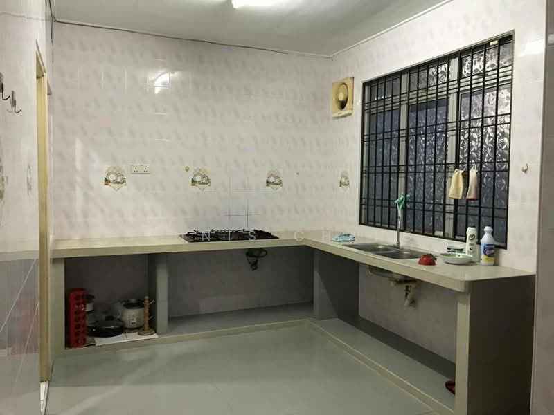 2-storey Terraced House for Sale in SS 23, Taman Sea (Petaling Jaya) - Dennis Chang - Kitchen - PropertyGuru.com.my