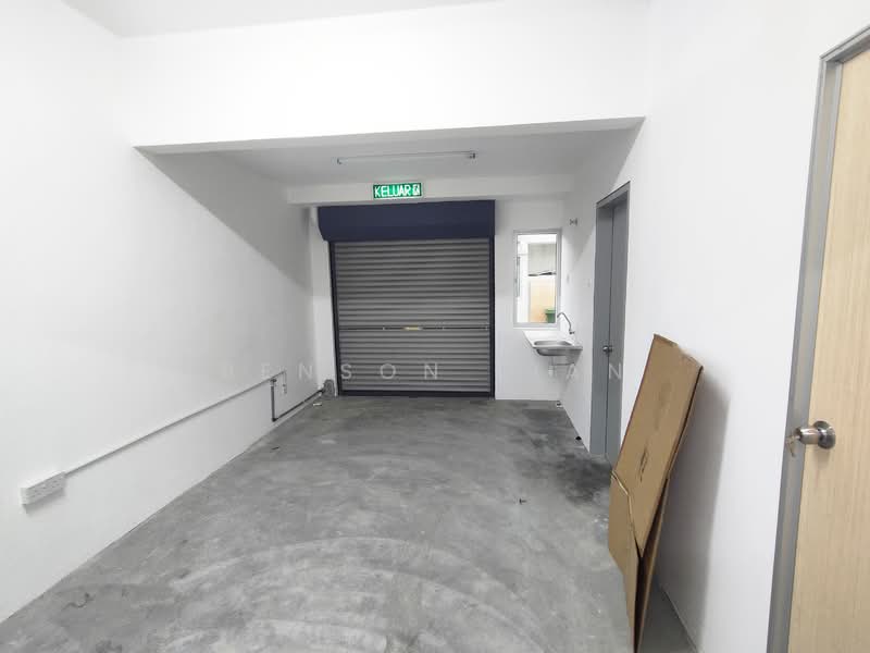 Shop for Rent in Puncak Alam (Selangor) - Benson Lian - Interior - PropertyGuru.com.my