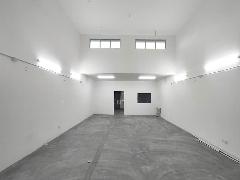 Shop for Rent in Puncak Alam (Selangor) - Benson Lian - Interior - PropertyGuru.com.my