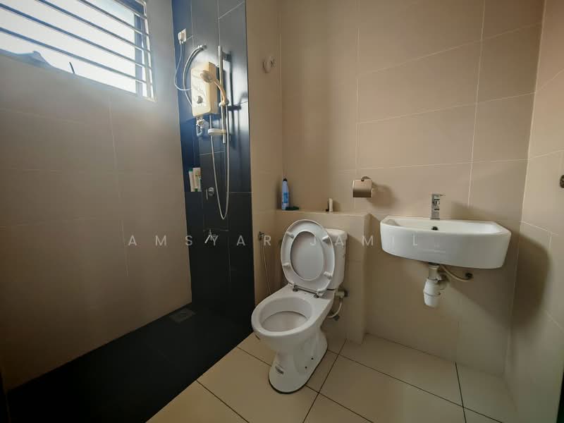 2-storey Terraced House for Sale in Alam Impian (Shah Alam) - Amsyar Jamil - Bathroom - PropertyGuru.com.my