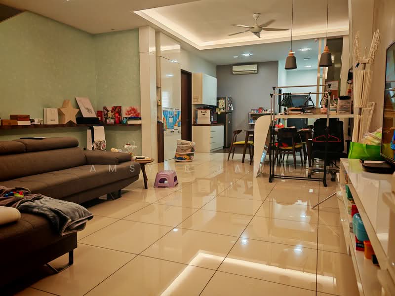 2-storey Terraced House for Sale in Alam Impian (Shah Alam) - Amsyar Jamil - Living Room - PropertyGuru.com.my