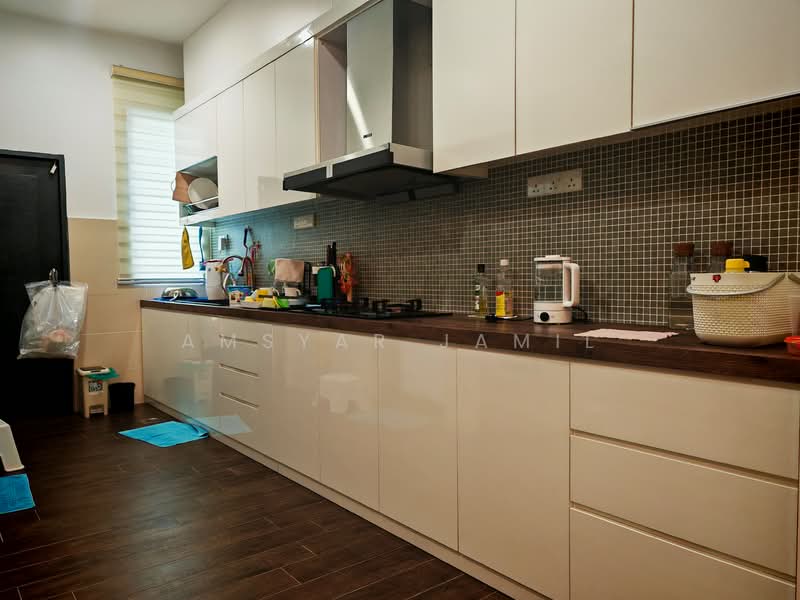2-storey Terraced House for Sale in Alam Impian (Shah Alam) - Amsyar Jamil - Kitchen - PropertyGuru.com.my