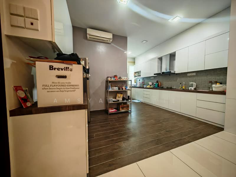 2-storey Terraced House for Sale in Alam Impian (Shah Alam) - Amsyar Jamil - Kitchen - PropertyGuru.com.my