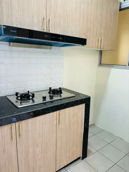 Condominium for Rent at Residensi Sateria - Lee Yuqi - Kitchen - PropertyGuru.com.my