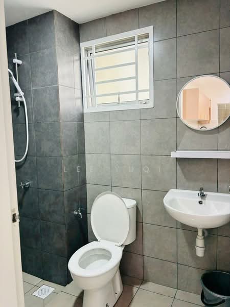 Condominium for Rent at Residensi Sateria - Lee Yuqi - Bathroom - PropertyGuru.com.my