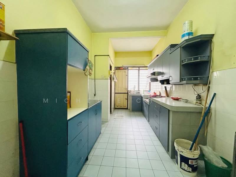 2-storey Terraced House for Sale in Taman Mewah (Ipoh) - Michelle Cheng - Kitchen - PropertyGuru.com.my