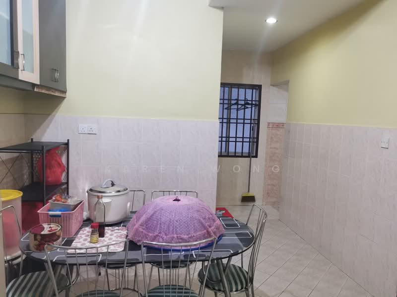 2-storey Terraced House for Sale in Skudai (Johor) - Karen Wong - Kitchen - PropertyGuru.com.my