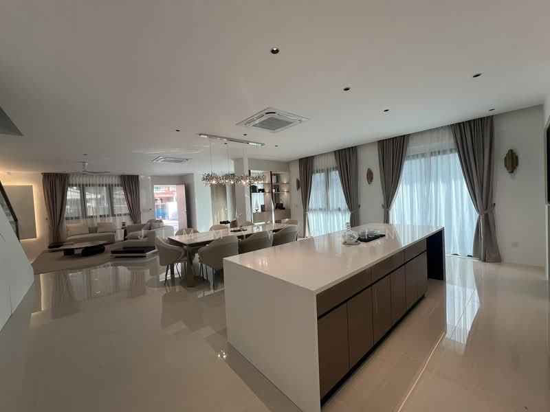 2-storey Terraced House for Sale in Kuching (Sarawak) - Jimmyy Chin - PropertyGuru.com.my