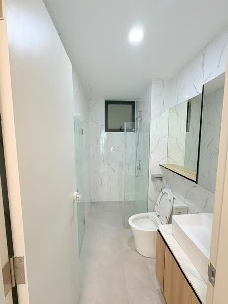 Apartment for Rent at Savana @ Batu Kawan - Sherrin Ooi - Bathroom - PropertyGuru.com.my